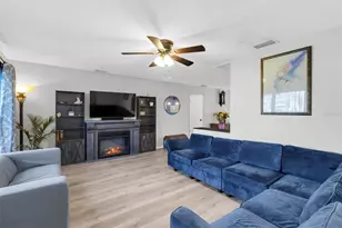 4186 Castle Ave, Spring Hill, FL 34609 - Photo 23