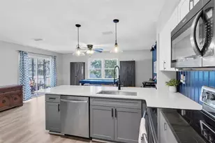 4186 Castle Ave, Spring Hill, FL 34609 - Photo 5