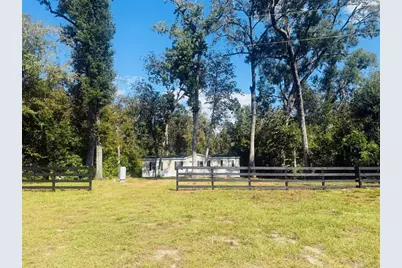 843 SW Central Terrace, Fort White, FL 32038 - Photo 1