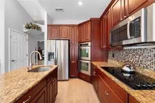 11200 Woodland Waters Blvd, Weeki Wachee, FL 34613 - Photo 17