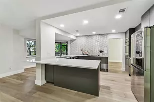 844 Park Ct, Palm Harbor, FL 34683 - Photo 11