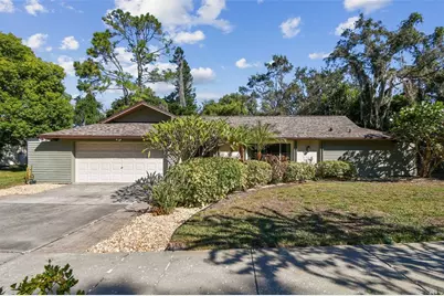 844 Park Court, Palm Harbor, FL 34683 - Photo 1