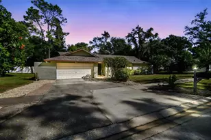 844 Park Ct, Palm Harbor, FL 34683 - Photo 3
