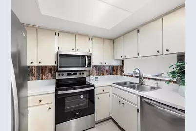 12035 Proctor Loop #5, New Port Richey, FL 34654 - Photo 9