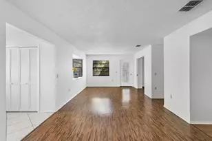 12035 Proctor Loop, New Port Richey, FL 34654 - Photo 7