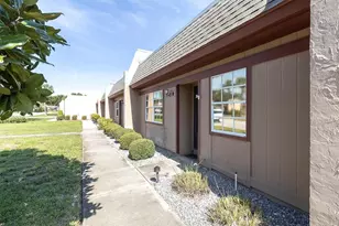 11204 Pembridge Ct, Port Richey, FL 34668 - Photo 31