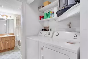 11204 Pembridge Ct, Port Richey, FL 34668 - Photo 25