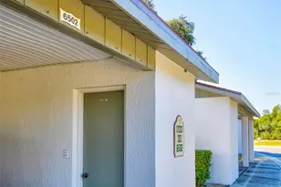 6502 River Run Blvd, Weeki Wachee, FL 34607 - Photo 37