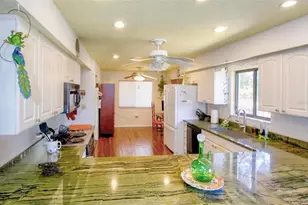 6502 River Run Blvd, Weeki Wachee, FL 34607 - Photo 15