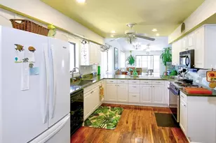6502 River Run Blvd, Weeki Wachee, FL 34607 - Photo 9