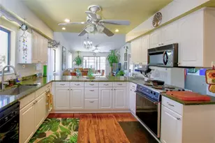 6502 River Run Blvd, Weeki Wachee, FL 34607 - Photo 11