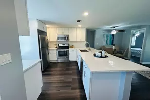 2013 Finland Dr, Spring Hill, FL 34609 - Photo 9