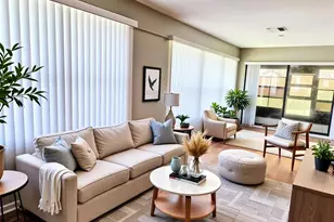 3239 Lori Ln, New Port Richey, FL 34655 - Photo 3