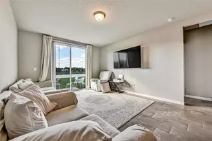 3303 Asher Moon Ln, Zephyrhills, FL 33540 - Photo 21