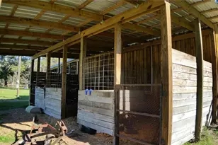 18635 Phillips Rd, Brooksville, FL 34604 - Photo 7