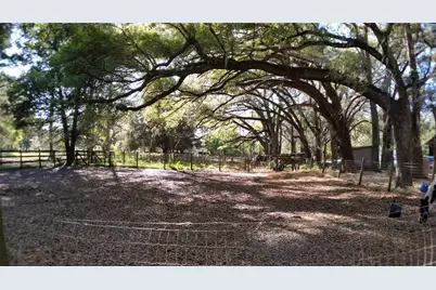 18635 Phillips Road, Brooksville, FL 34604 - Photo 17