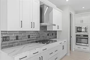 563 Hammock Oaks Blvd, Lady Lake, FL 32159 - Photo 11