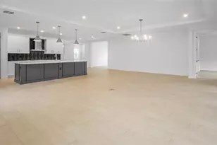 944 Club Cresswind Dr, Lady Lake, FL 32159 - Photo 9