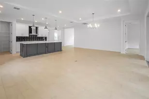 944 Club Cresswind Dr, Lady Lake, FL 32159 - Photo 9