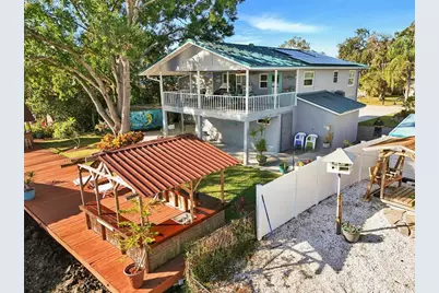 9920 Alavista Drive, Gibsonton, FL 33534 - Photo 9