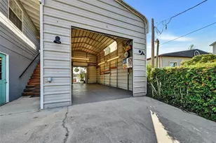 9920 Alavista Dr, Gibsonton, FL 33534 - Photo 15