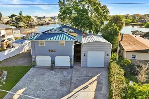 9920 Alavista Dr, Gibsonton, FL 33534 - Photo 3