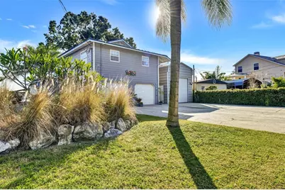 9920 Alavista Drive, Gibsonton, FL 33534 - Photo 13