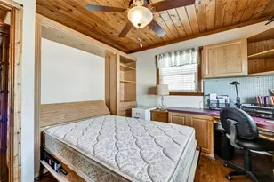 9920 Alavista Dr, Gibsonton, FL 33534 - Photo 33