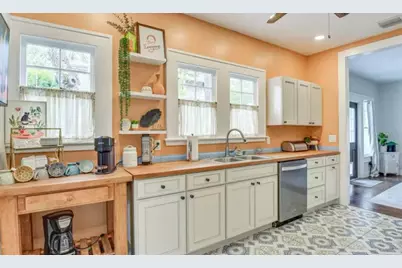 618 19th Street W, Bradenton, FL 34205 - Photo 7