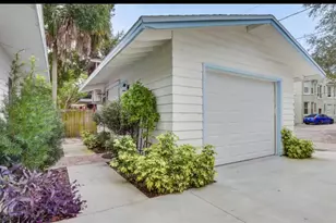 618 19th St W, Bradenton, FL 34205 - Photo 21