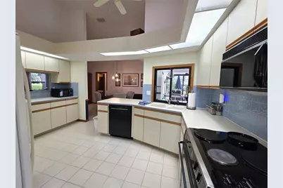 9446 Ashley Drive, Weeki Wachee, FL 34613 - Photo 7