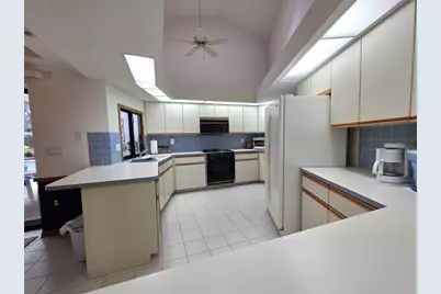 9446 Ashley Drive, Weeki Wachee, FL 34613 - Photo 9