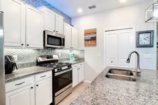 17434 Cruiser Bnd, Land O Lakes, FL 34638 - Photo 5