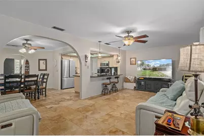 1407 Garden Avenue, Tarpon Springs, FL 34689 - Photo 11