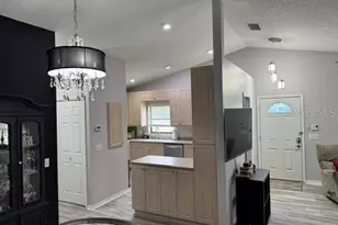 6706 Waldorf Ct, New Port Richey, FL 34655 - Photo 3