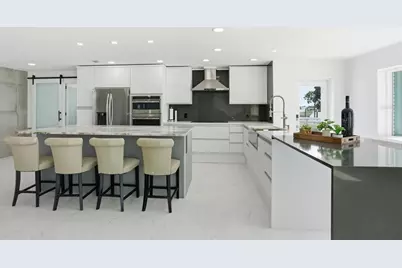 11982 W Bayshore Drive, Crystal River, FL 34429 - Photo 9