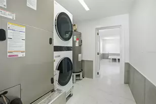 11982 W Bayshore Dr, Crystal River, FL 34429 - Photo 31