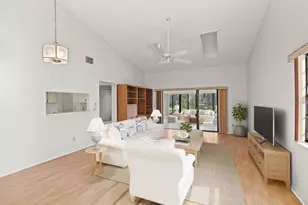 11636 Aspenwood Dr, New Port Richey, FL 34654 - Photo 3