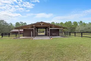 4202 N Pony Dr, Beverly Hills, FL 34465 - Photo 41