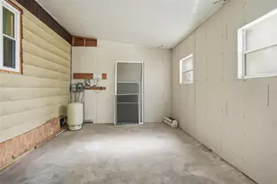 8156 Baycrest Dr, Brooksville, FL 34613 - Photo 35