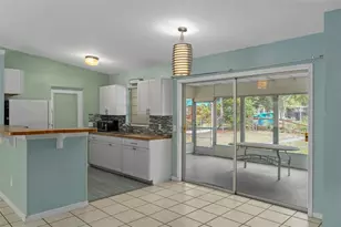 6421 Finance Ave, Weeki Wachee, FL 34607 - Photo 17