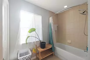 11006 Canary Ave, Weeki Wachee, FL 34613 - Photo 45