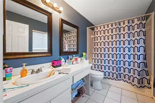 24138 Twin Ct, Land O Lakes, FL 34639 - Photo 19