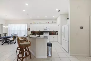 10051 Lenox Blvd, Weeki Wachee, FL 34613 - Photo 15