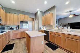 2422 Wood Pointe Dr, Holiday, FL 34691 - Photo 15