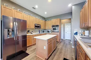 2422 Wood Pointe Dr, Holiday, FL 34691 - Photo 13