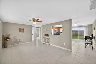 3742 Elmwood Dr, Holiday, FL 34691 - Photo 9