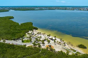 3742 Elmwood Dr, Holiday, FL 34691 - Photo 57