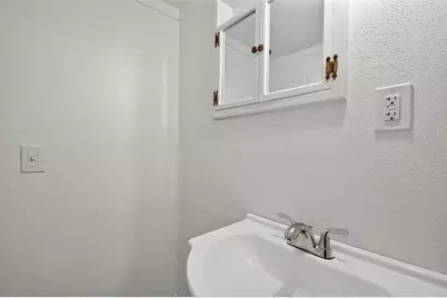 37916 Tucker Road, Zephyrhills, FL 33542 - Photo 47