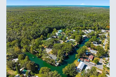 6715 W Richard Drive, Weeki Wachee, FL 34607 - Photo 37